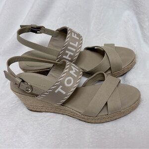 Tommy Hilfiger Women's Tan Espadrille Sandals